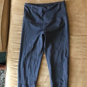 Zella Cropped Leggings